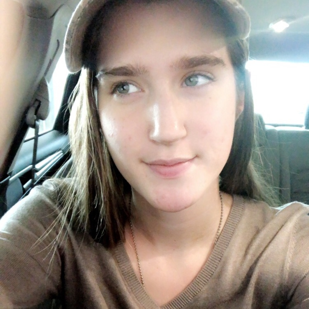 Meet your Posher, Michele